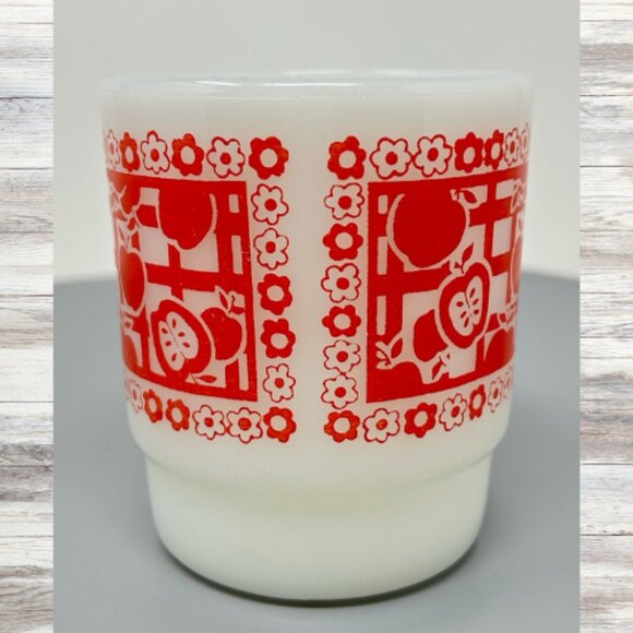 Vintage Anchor Hocking Apple Mug - Picture 3 of 8